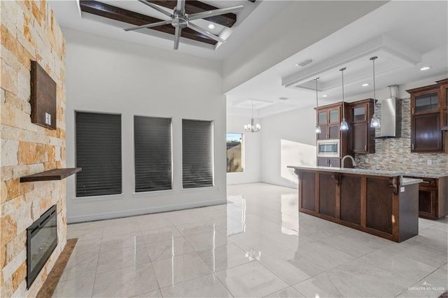 602 S Coyote Avenue, La Joya, TX 78560