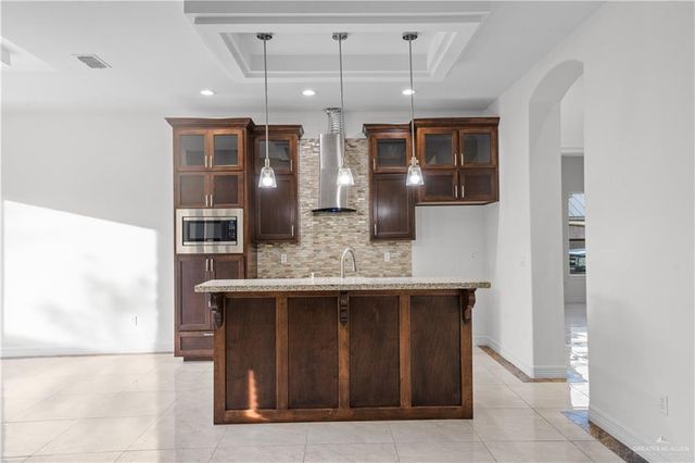 602 S Coyote Avenue, La Joya, TX 78560