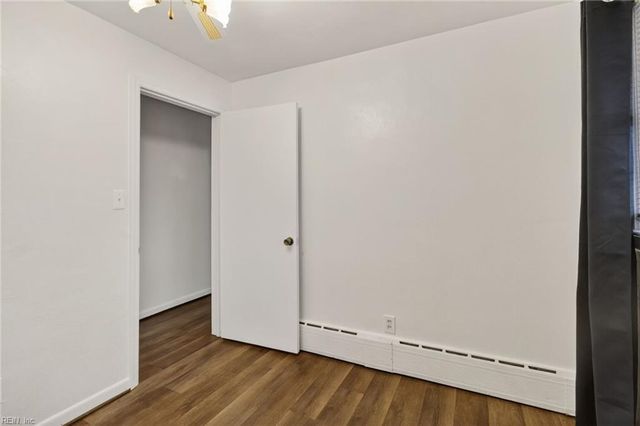 14 Belmont RD, Newport News, VA 23601