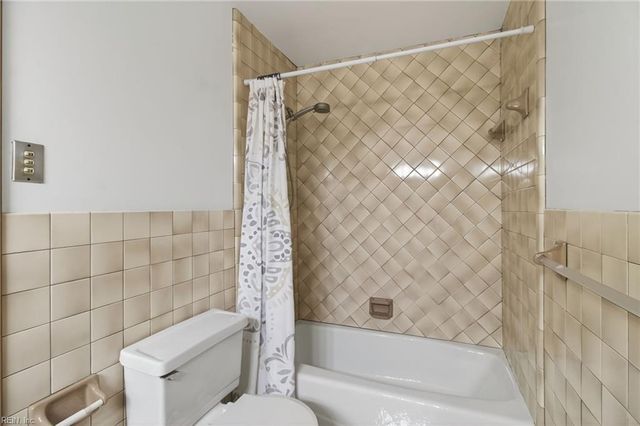 14 Belmont RD, Newport News, VA 23601