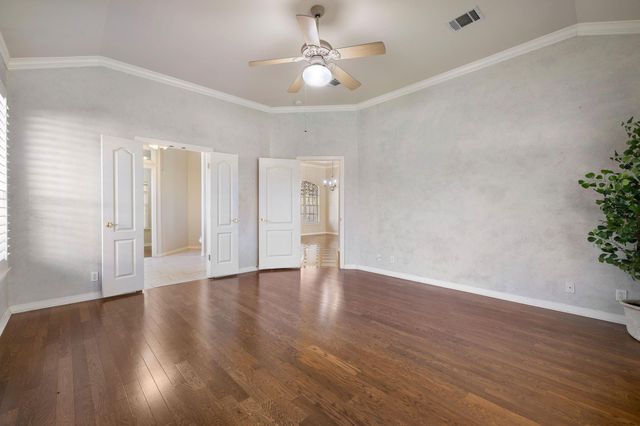 10009 Liriope CV, Austin, TX 78750