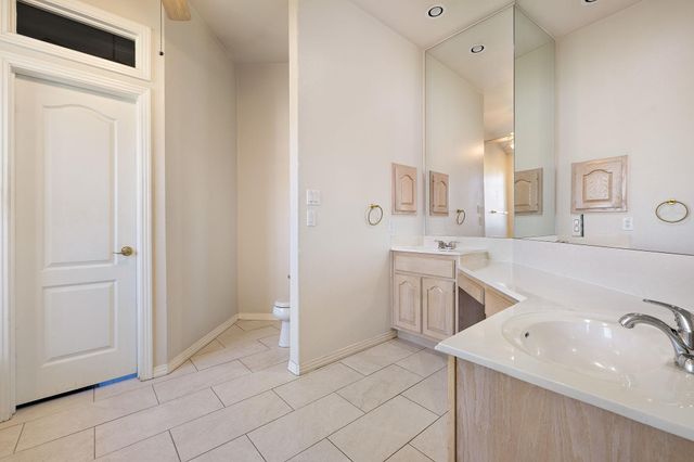 10009 Liriope CV, Austin, TX 78750