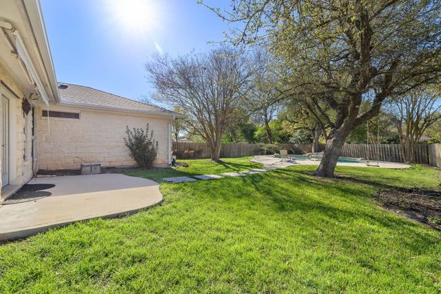 10009 Liriope CV, Austin, TX 78750