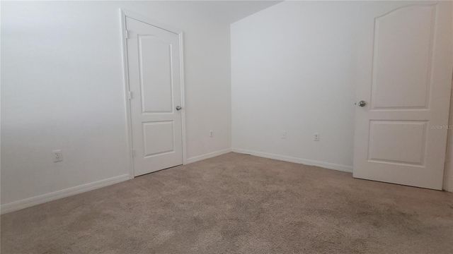 1725 WALLACE MANOR LOOP, Winter Haven, FL 33880