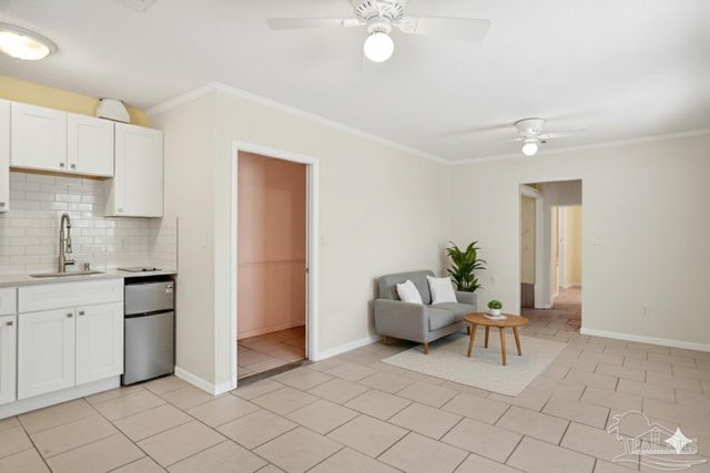 533 Ditmar St, Pensacola, FL 32503