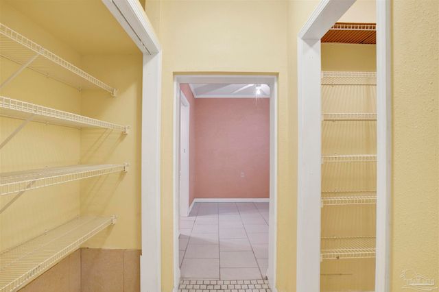 533 Ditmar St, Pensacola, FL 32503