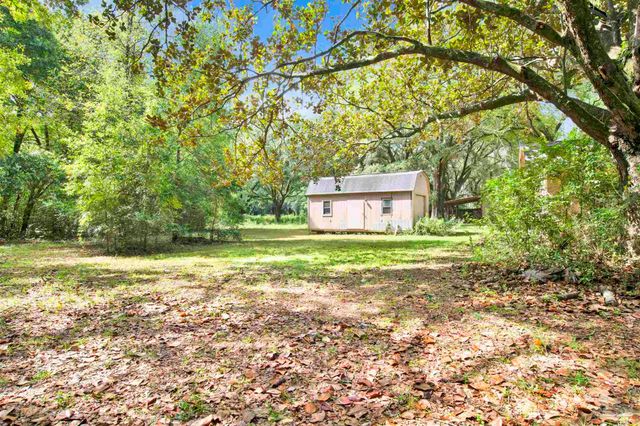 533 Ditmar St, Pensacola, FL 32503