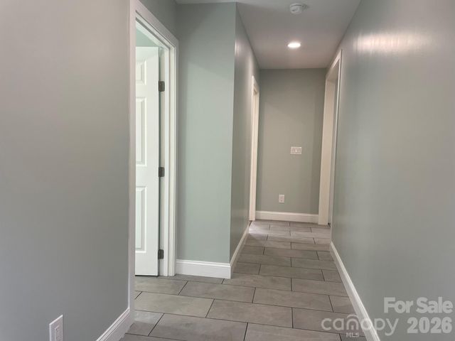 200 E White Street, Morganton, NC 28655