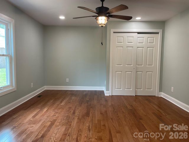 200 E White Street, Morganton, NC 28655