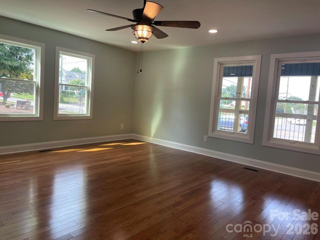200 E White Street, Morganton, NC 28655