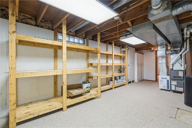 1155 A Avenue NW, Marion, IA 52302