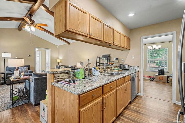 4355 Treehouse Dr, San Antonio, TX 78222