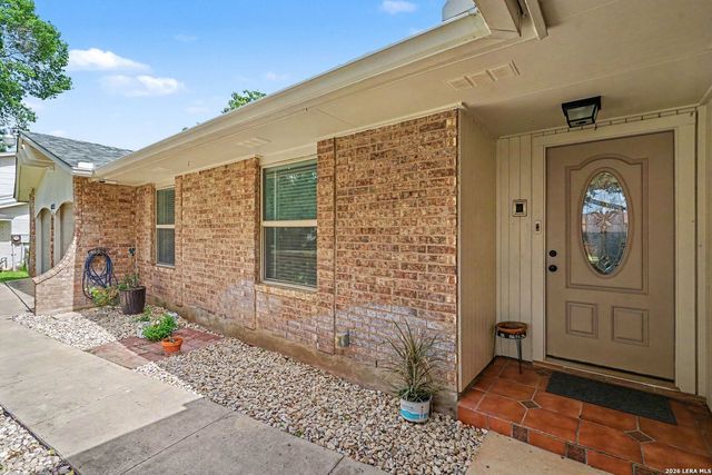 4355 Treehouse Dr, San Antonio, TX 78222