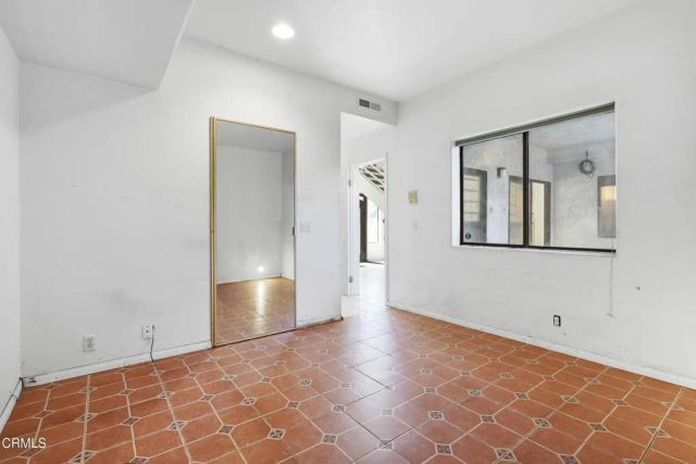 4900 Oceanaire Street, Oxnard, CA 93035