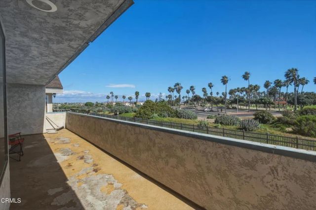 4900 Oceanaire Street, Oxnard, CA 93035