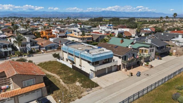 4900 Oceanaire Street, Oxnard, CA 93035