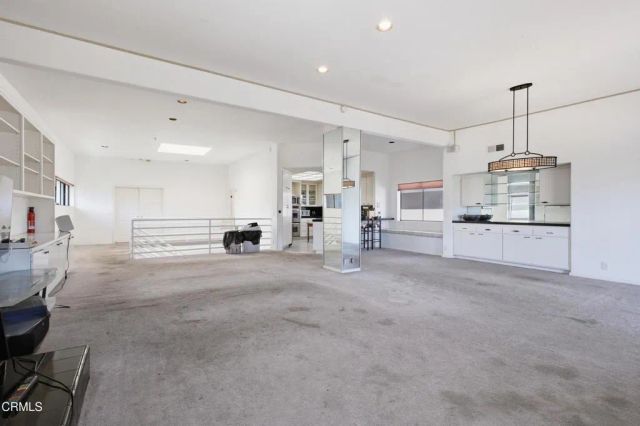 4900 Oceanaire Street, Oxnard, CA 93035