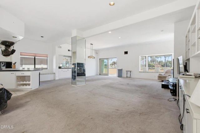 4900 Oceanaire Street, Oxnard, CA 93035