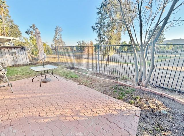 8031 Mickelson Way, Hemet, CA 92545