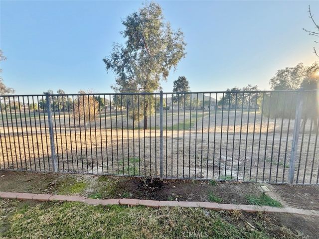 8031 Mickelson Way, Hemet, CA 92545