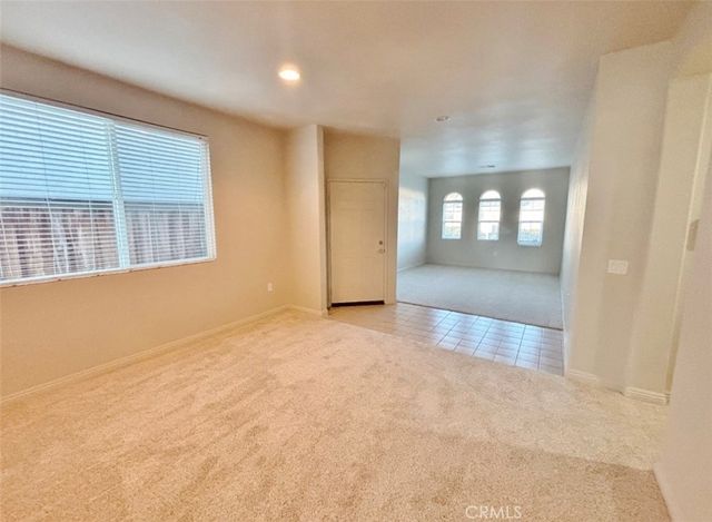 8031 Mickelson Way, Hemet, CA 92545