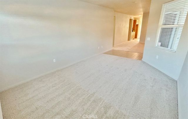 8031 Mickelson Way, Hemet, CA 92545