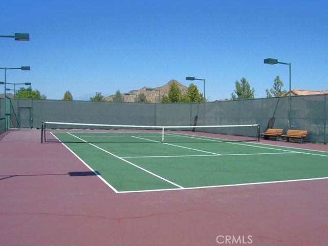 8031 Mickelson Way, Hemet, CA 92545