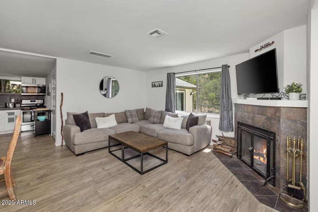 1822 IDYLWILD Road, Prescott, AZ 86305