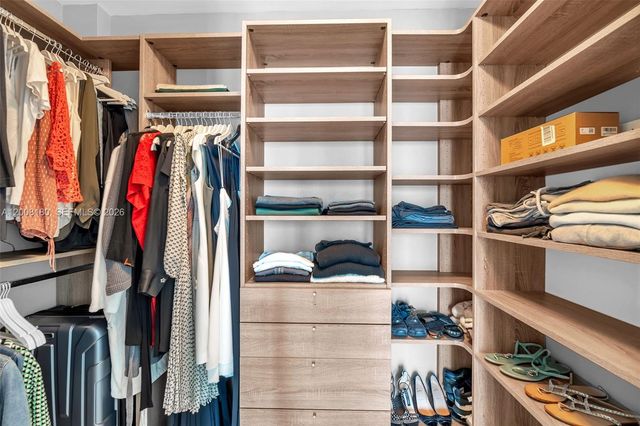 2900 NE 7th Ave 1806, Miami, FL 33137