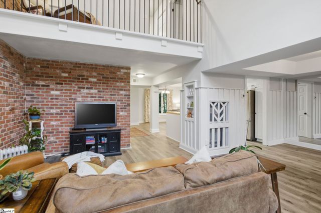 117 Inglewood Way, Greenville, SC 29615