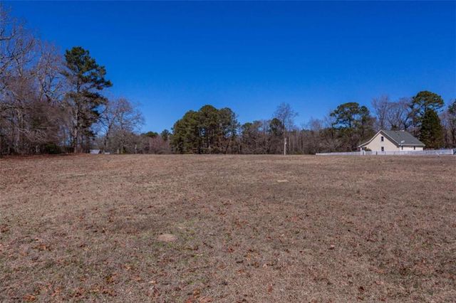 605 Rowe Road, Senoia, GA 30276