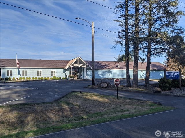 140 Jib Street NW, Ocean Shores, WA 98569