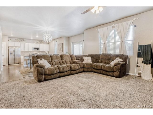 2211 Shadow Rider Cir, Castle Rock, CO 80104