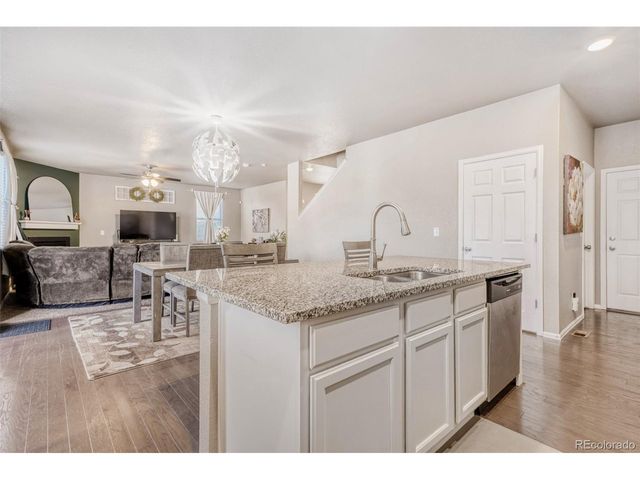 2211 Shadow Rider Cir, Castle Rock, CO 80104