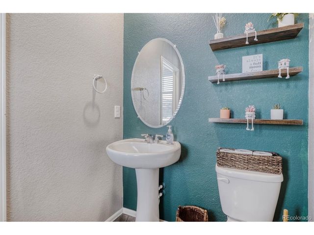 2211 Shadow Rider Cir, Castle Rock, CO 80104