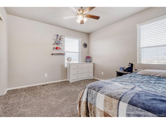 2211 Shadow Rider Cir, Castle Rock, CO 80104