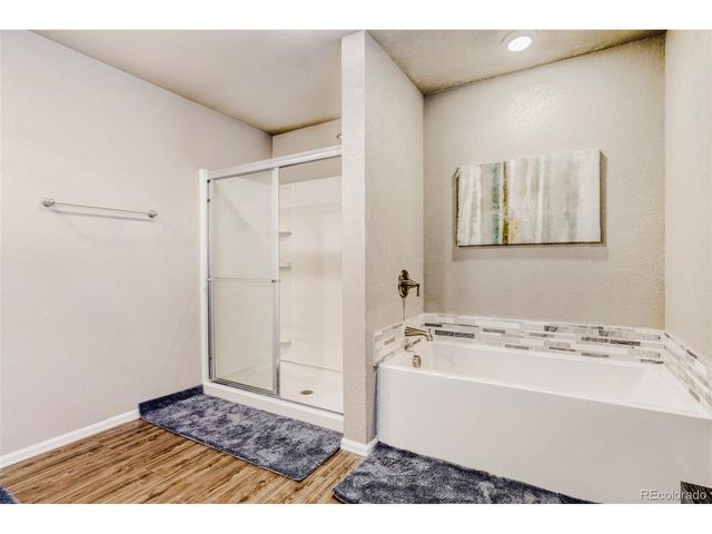 2211 Shadow Rider Cir, Castle Rock, CO 80104