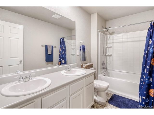 2211 Shadow Rider Cir, Castle Rock, CO 80104