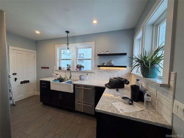 184 Highland Avenue, Middletown, NY 10940