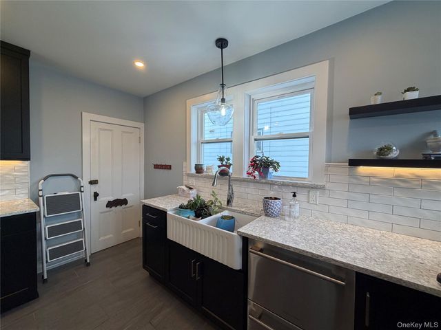 184 Highland Avenue, Middletown, NY 10940