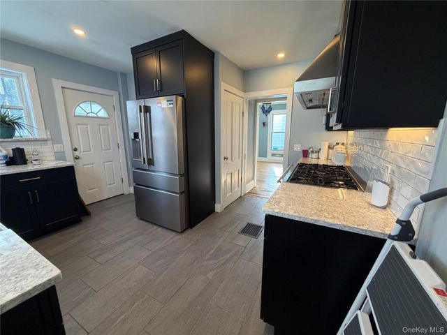 184 Highland Avenue, Middletown, NY 10940