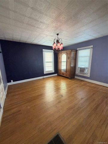 184 Highland Avenue, Middletown, NY 10940