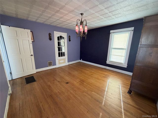 184 Highland Avenue, Middletown, NY 10940