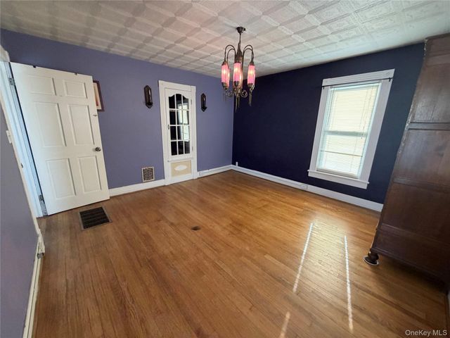 184 Highland Avenue, Middletown, NY 10940