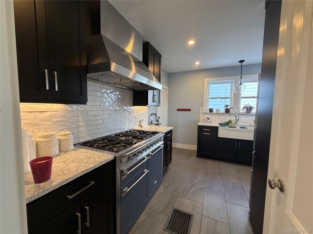184 Highland Avenue, Middletown, NY 10940