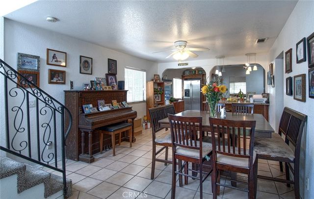 2094 Orange Avenue, Costa Mesa, CA 92627