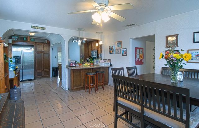2094 Orange Avenue, Costa Mesa, CA 92627