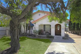 2094 Orange Avenue, Costa Mesa, CA 92627