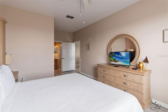 8105 COCONUT PALM WAY 303, Kissimmee, FL 34747