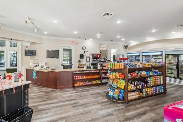 8105 COCONUT PALM WAY 303, Kissimmee, FL 34747